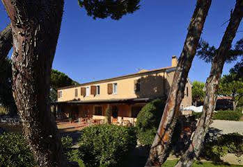 Fattoria San Lorenzo Hotel Grosseto Exterior photo